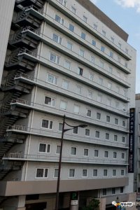 見(jiàn)識(shí)下日本建筑消防救援窗的設(shè)置